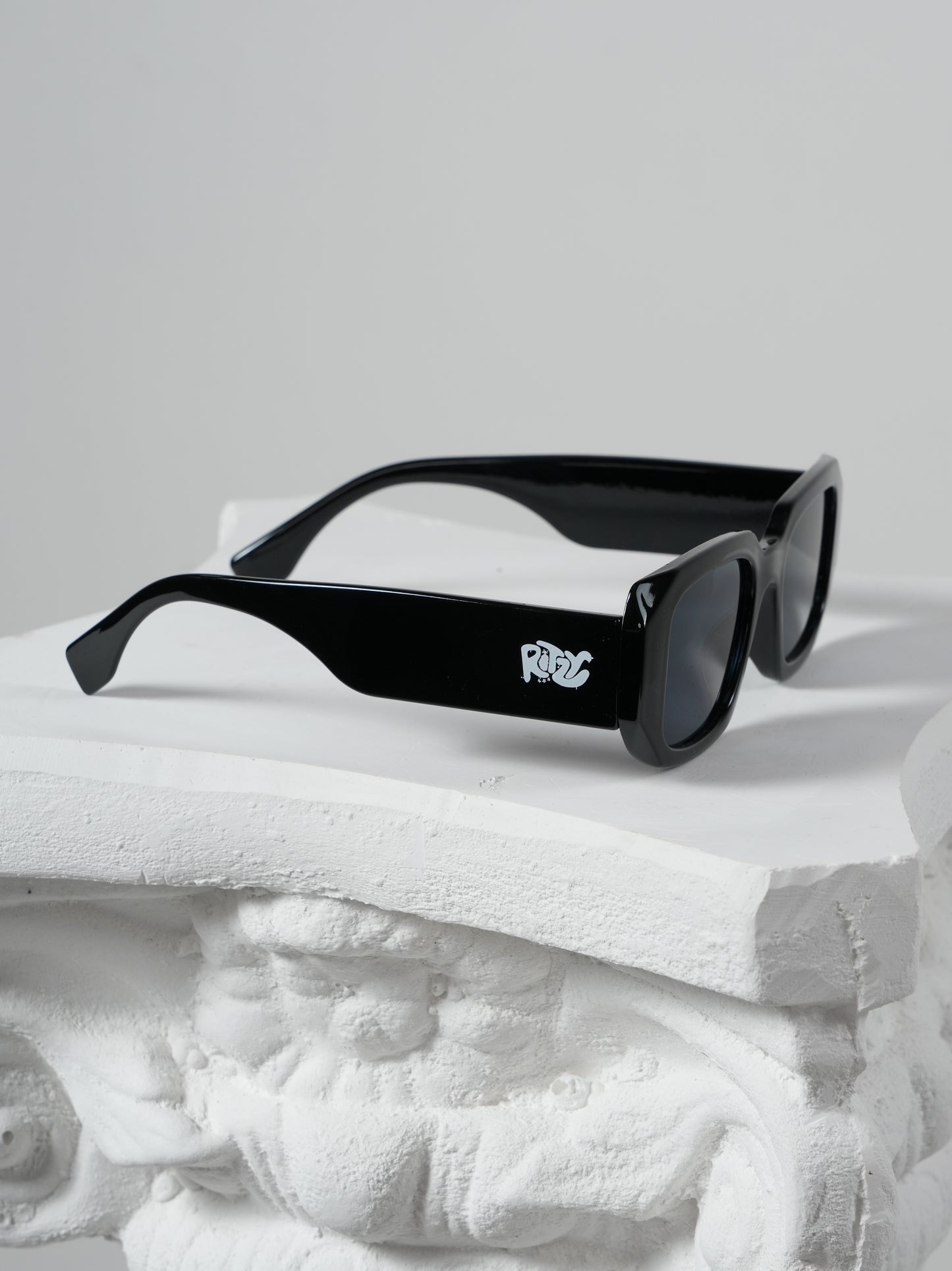 Ritzy Shades