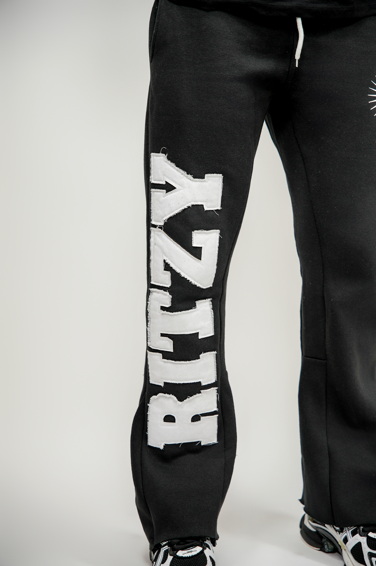 RITZY FLARE DISTRESS SWEATS